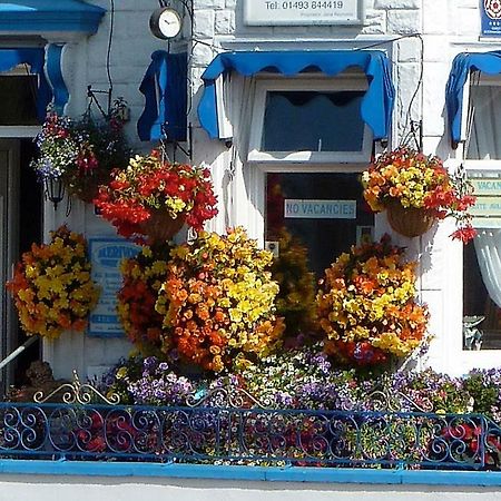 Merivon Guest House Great Yarmouth Bagian luar foto