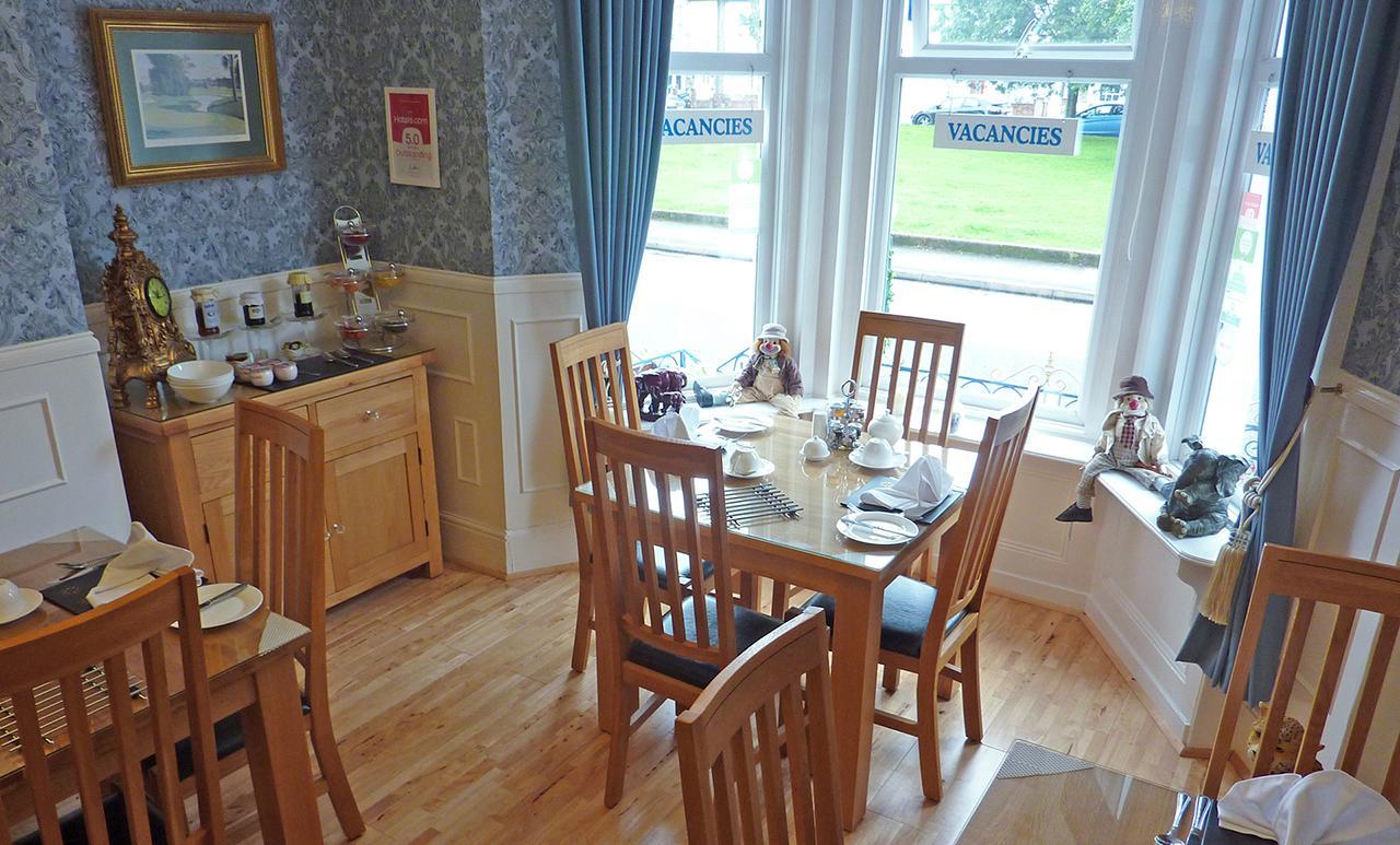 Merivon Guest House Great Yarmouth Bagian luar foto