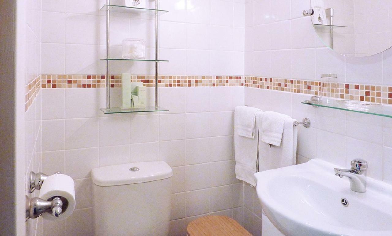 Merivon Guest House Great Yarmouth Bagian luar foto